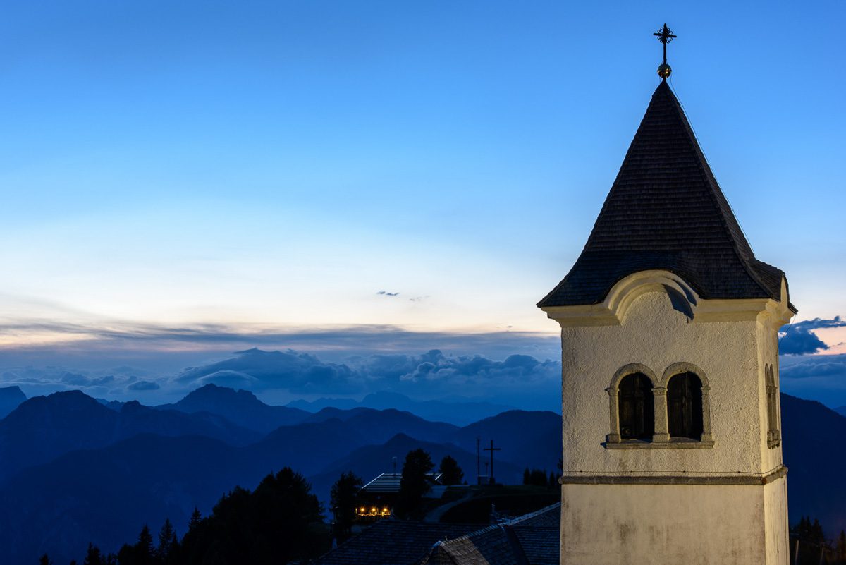 Mountain,Escape.,Panorama,From,Mount,Lussari,At,Sunset