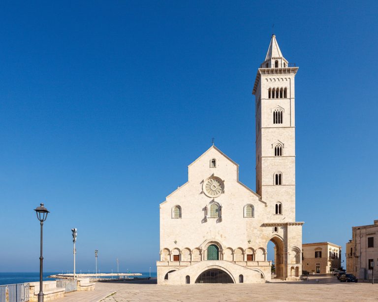 Trani Cathedral (Cattedrale di San Nicola Pellegrino). Trani, Puglia (Apulia), Italy