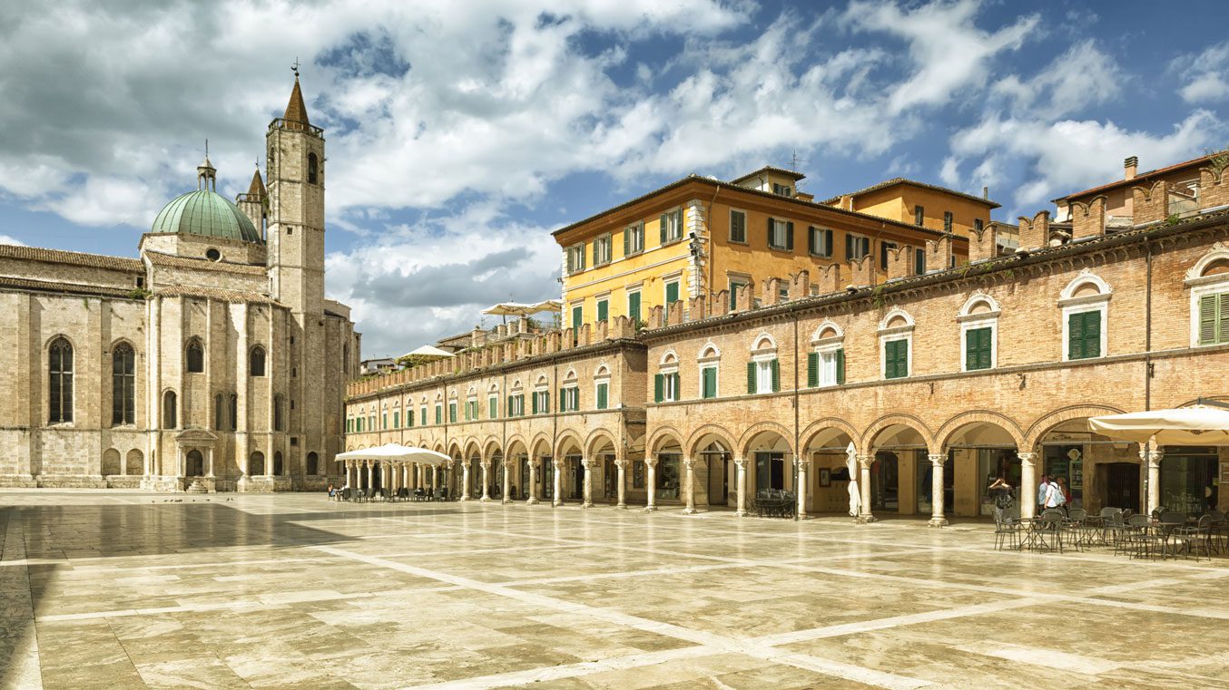 אסקולי פיצ'נו ASCOLI PICENO