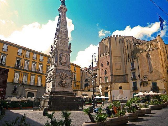 piazza-san-domenico
