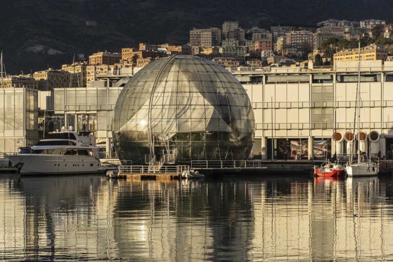 genoa-5072291_1920.jpg